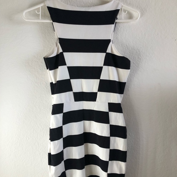 Bebe Block Striped Midi Dress - Picture 3 of 3